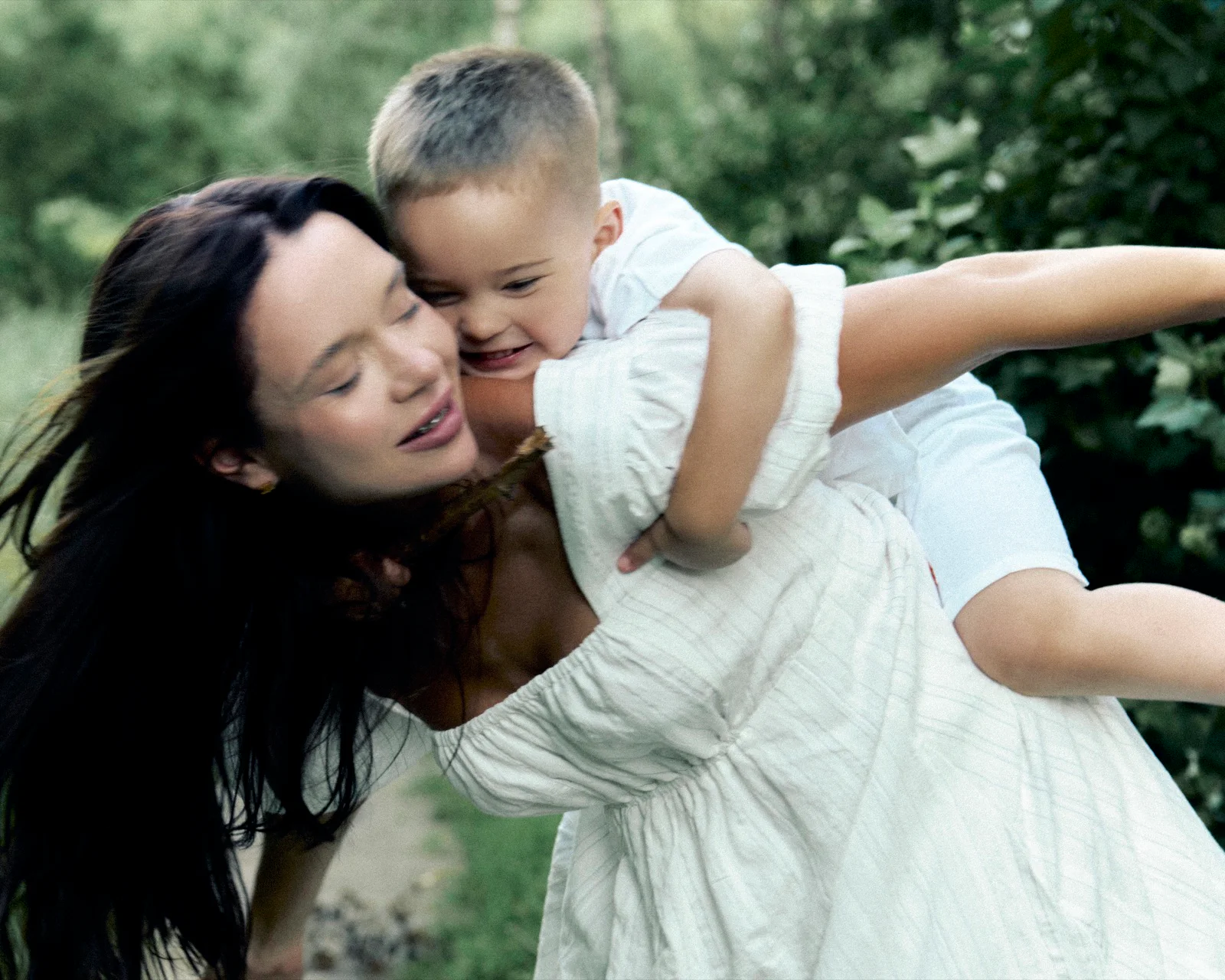 Белый сад, Family / Lifestyle, кадр 2